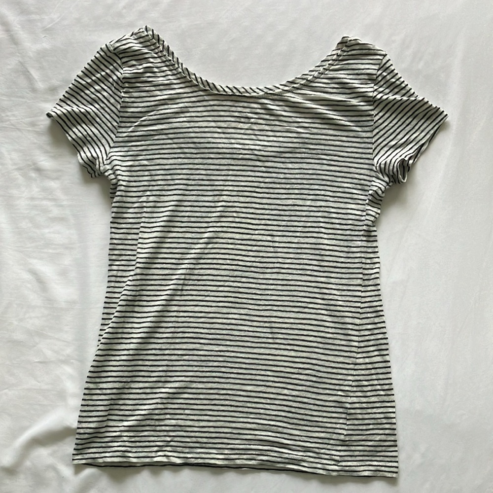 Linen Black and White Striped Top - Picture 3 of 3